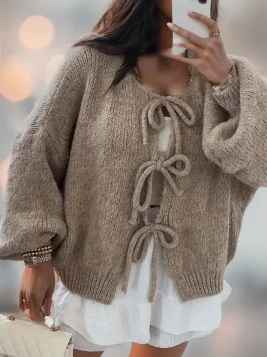 Melanie - STRICKJACKE MIT BÄNDERN