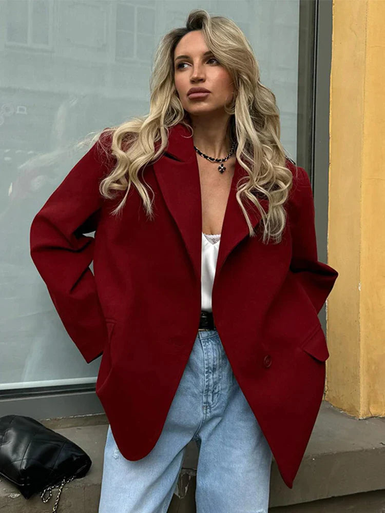 Megan - Stilvolle Rever-Jacke